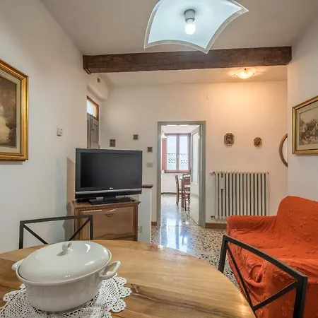 Lo Zio Ezio Appartamento *