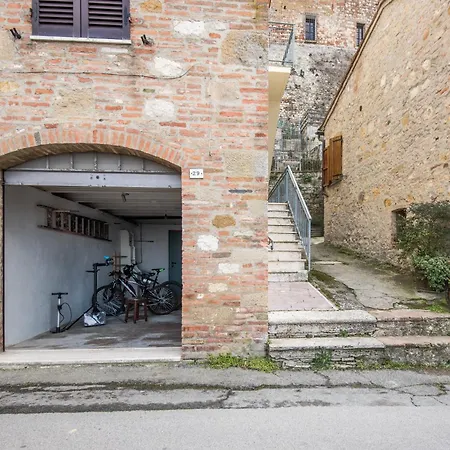 Lo Zio Ezio Montepulciano Stazione